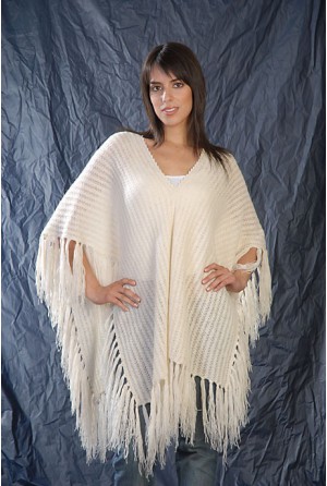 Fantasy-looped square poncho