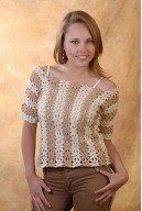 Crochet top with flowers made with organic cotton