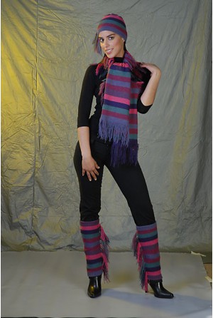 Striped scarf with fringes